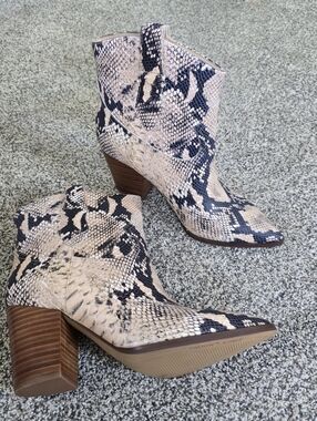 Gibson Latimer Snake Print Women's Leather Block Heels Western Booties Size 8